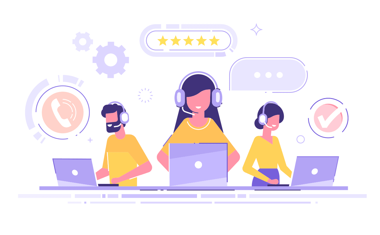 Três pessoas trabalhando na frente de um notebook com headphones, visando um atendimento digital.